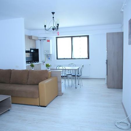 Focşani Rcc Apartaments מראה חיצוני תמונה